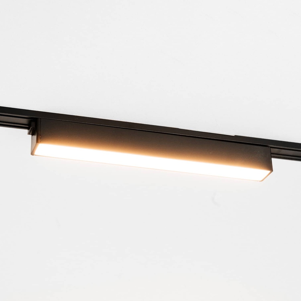 FT MAGNETIC S LINEAR 18W 3000K B