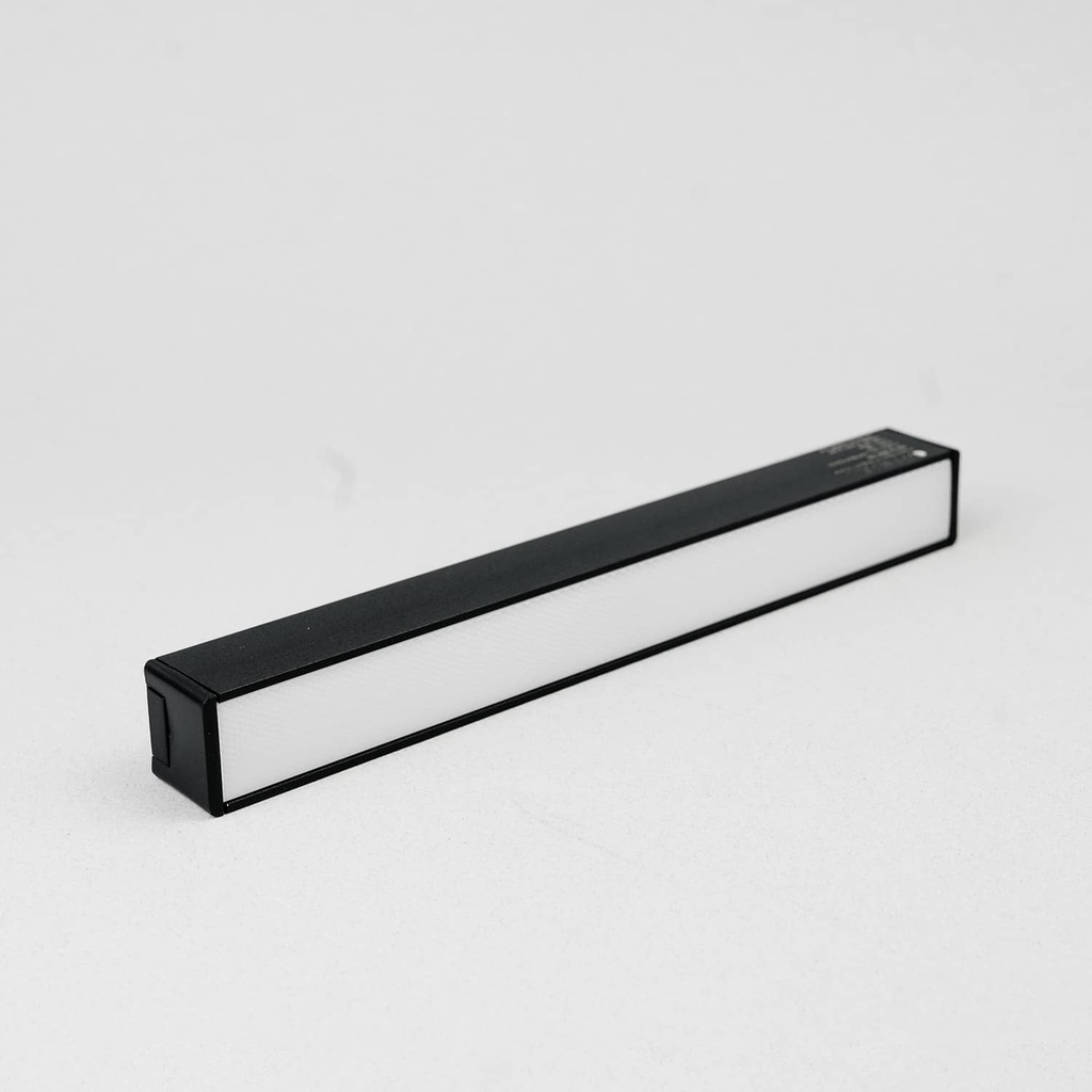 FT MAGNETIC S LINEAR 18W 3000K B